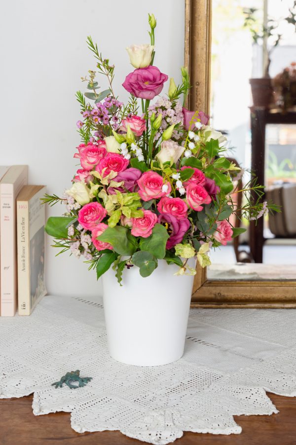 Offrez un bouquet de muguet artisanal et parfumé. Disponible dès le 27 avril. Livraison rapide à Paris en 2h