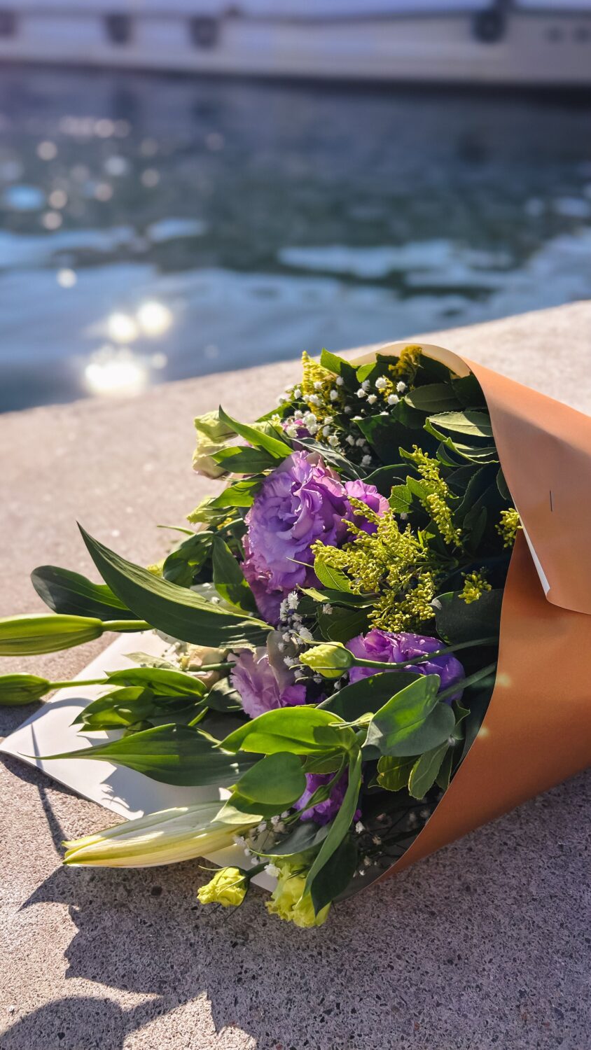 offrir des fleurs pour remercier